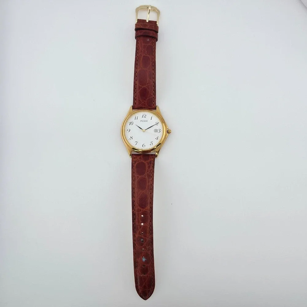 Vtg SEIKO PULSAR Watch Date Indicator Brown Croc Leather Band Gold Tone 8